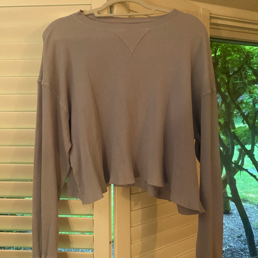 Ling sleeve cropped shirt